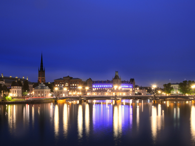 Stockholm i nattljus
