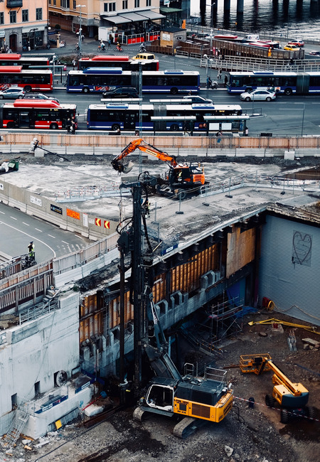 Vy över Slussen som byggs