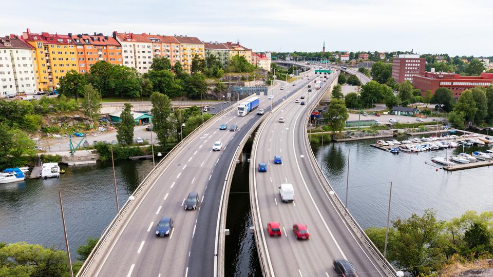 Trafik på Essingeleden, Stockholm